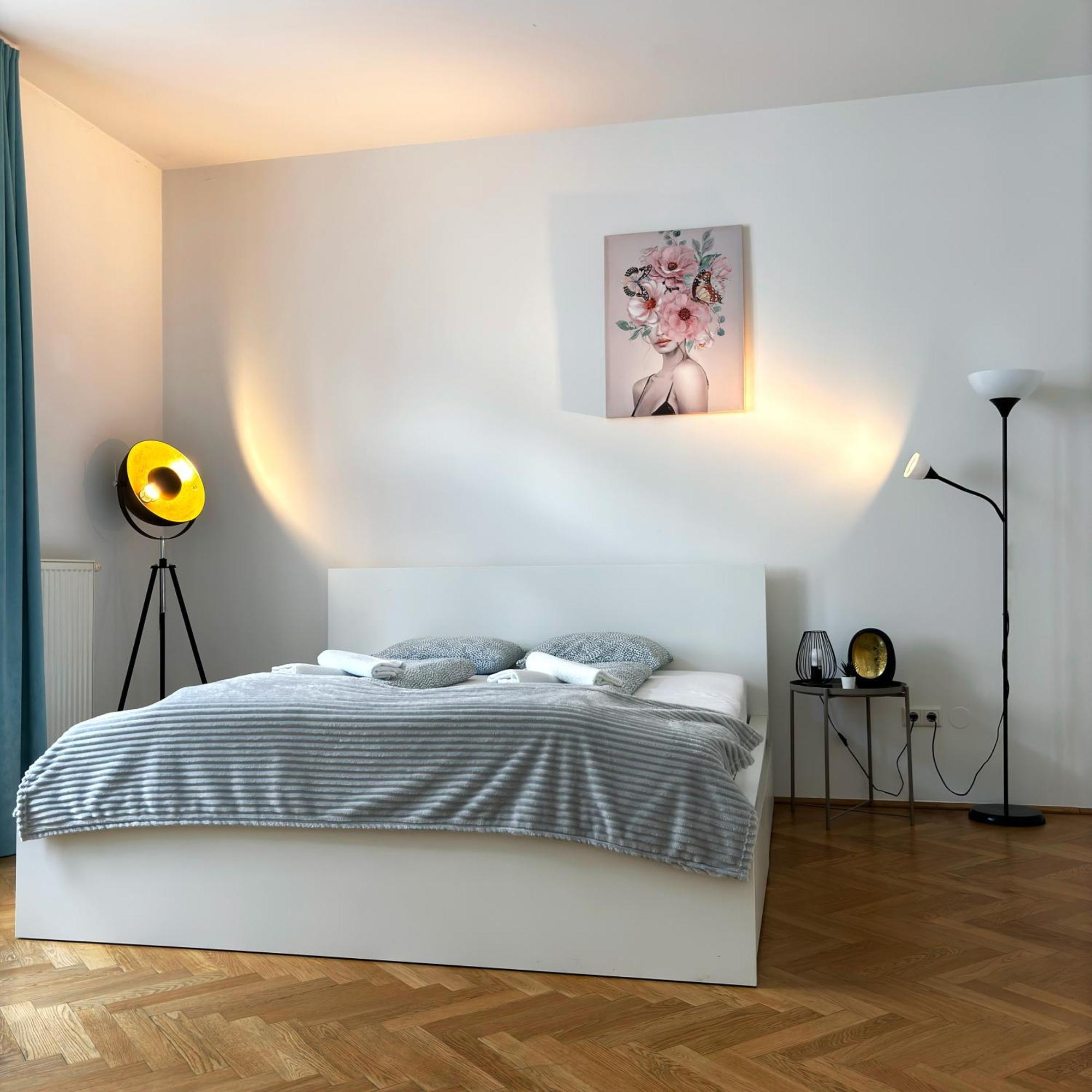 Central Mariahilfer Apartment 5 Min To The Schoenbrunn Palace And City Shopping Center Wien Exteriör bild
